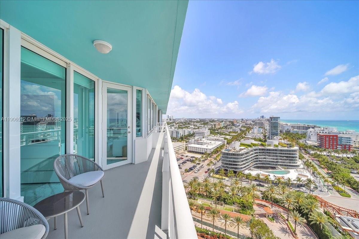 SOUTH POINTE TOWERS CONDO - Residential