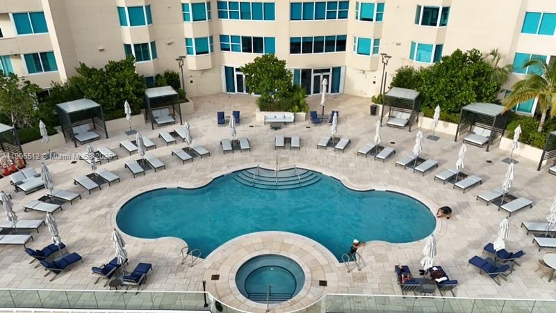 SOUTH POINTE TOWERS CONDO - Residential