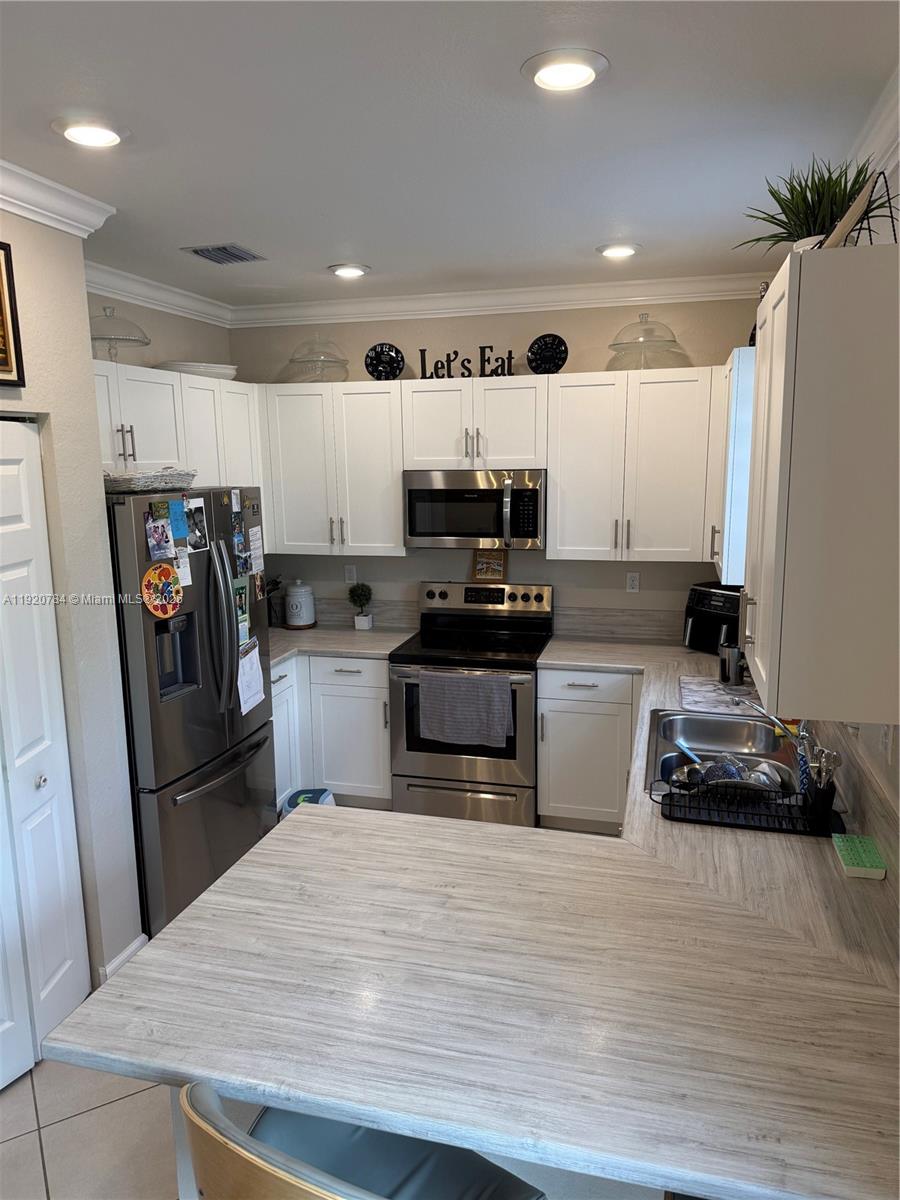 TROTTERS CHASE - Residential