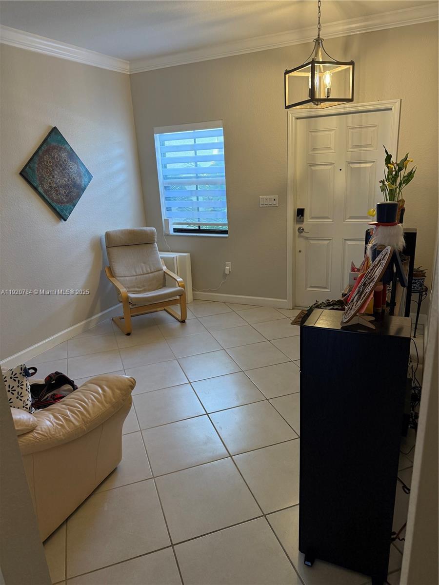 TROTTERS CHASE - Residential