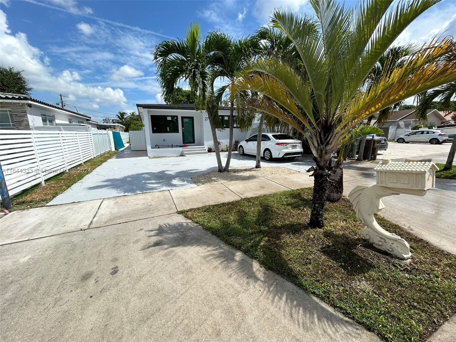 View Hialeah, FL 33013 house