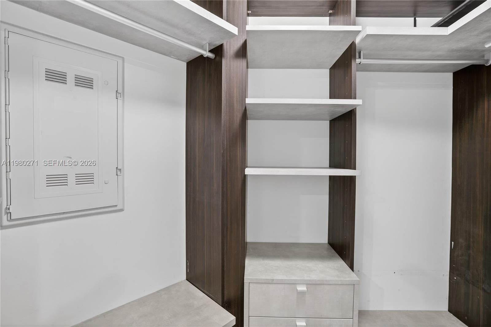 801 SMA RESIDENCES CONDO - Residential