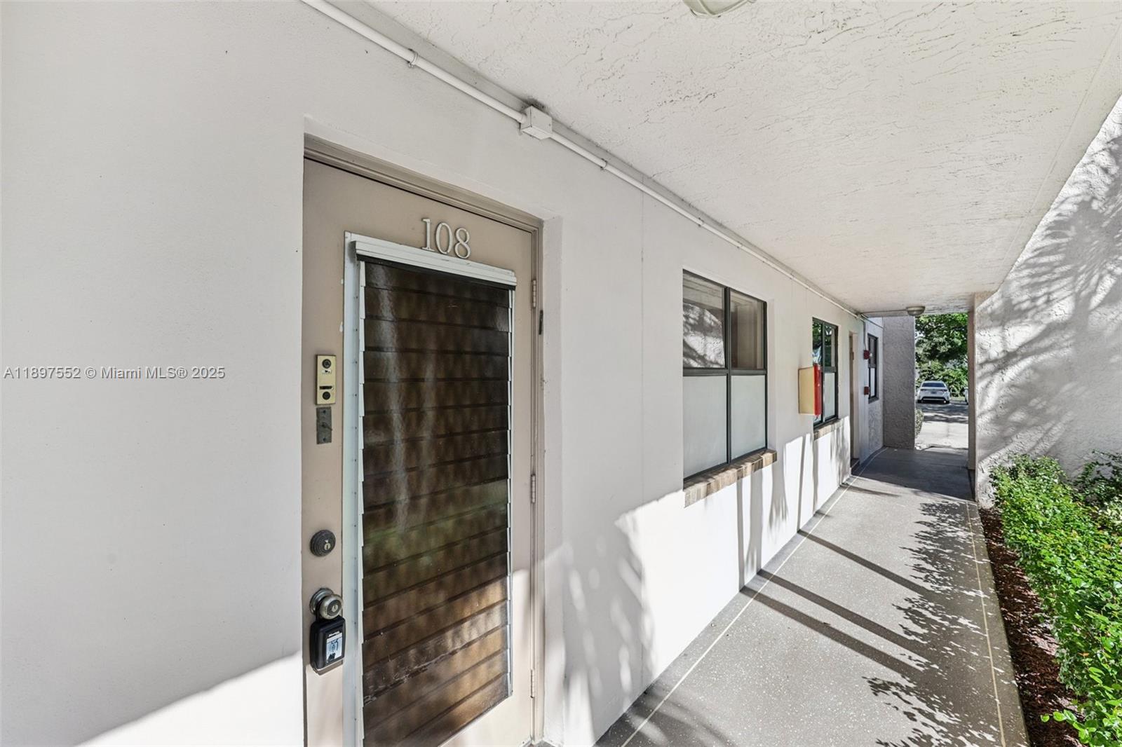 2981 N Nob Hill Rd 108