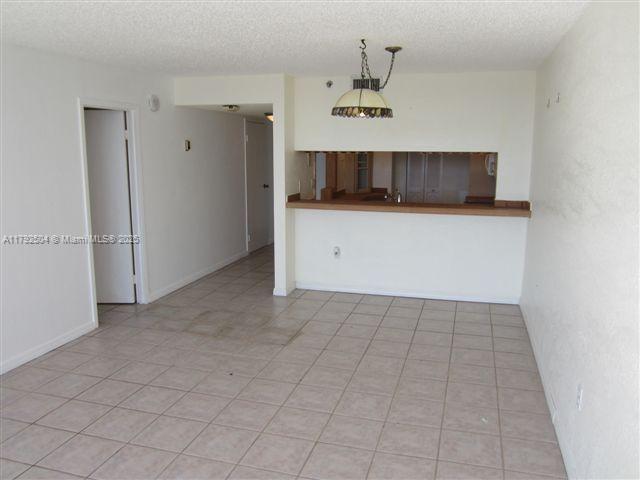 555 NE 15th St 33H