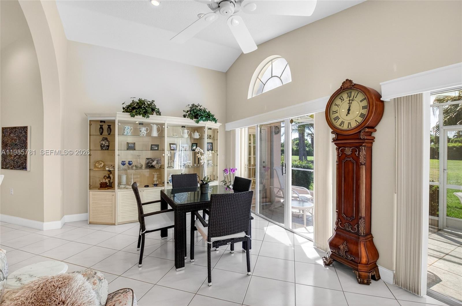 CORAL LAKES IV - Residential