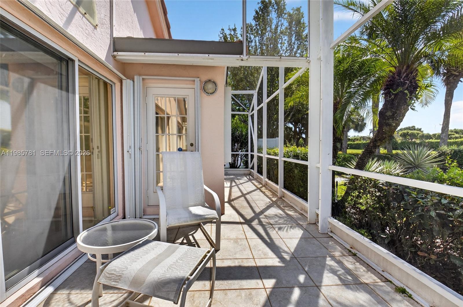 CORAL LAKES IV - Residential