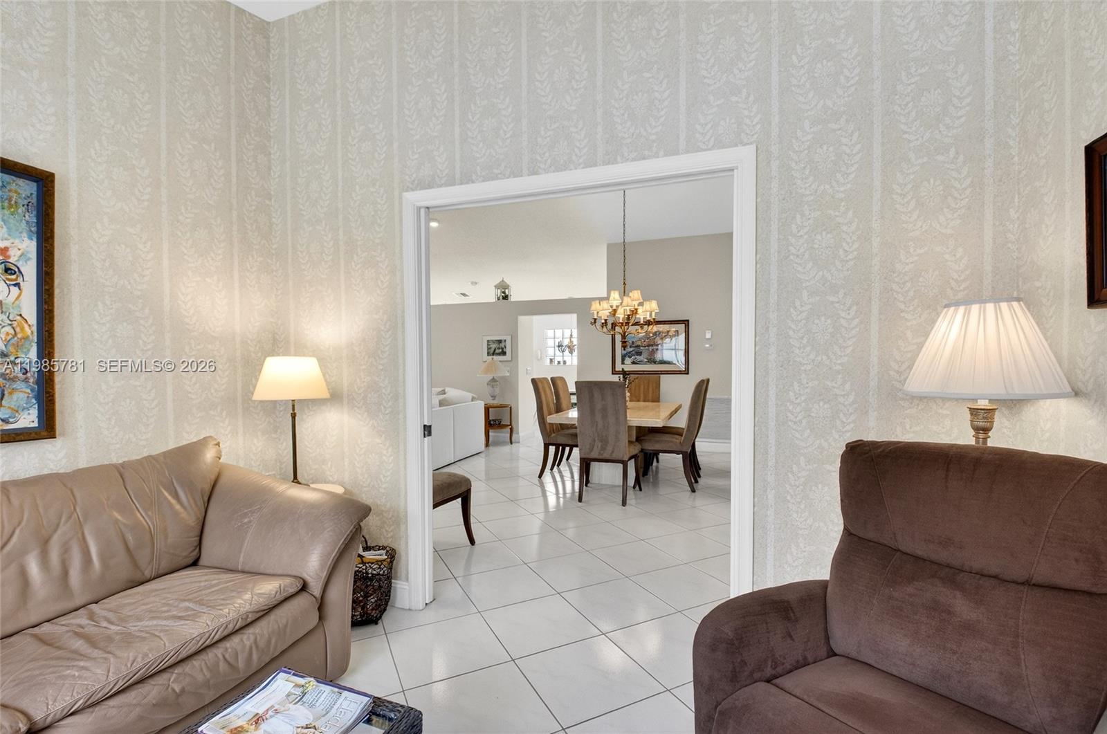 CORAL LAKES IV - Residential