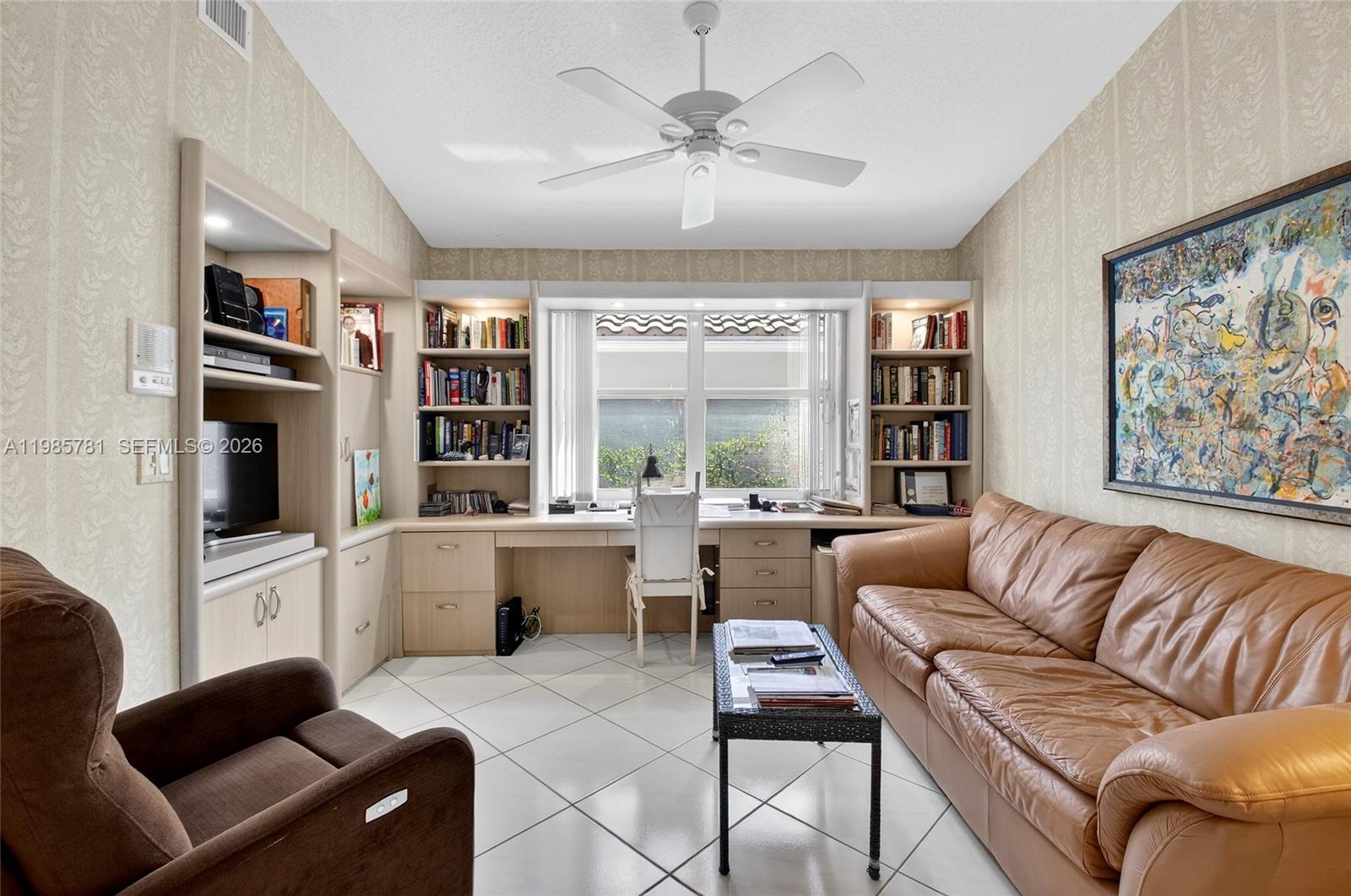 CORAL LAKES IV - Residential