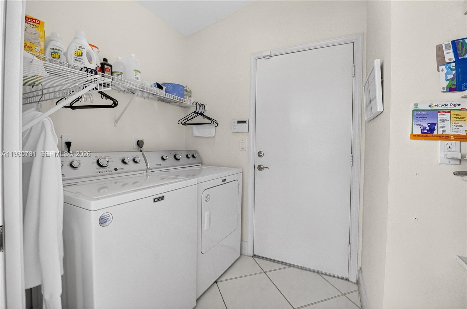 CORAL LAKES IV - Residential