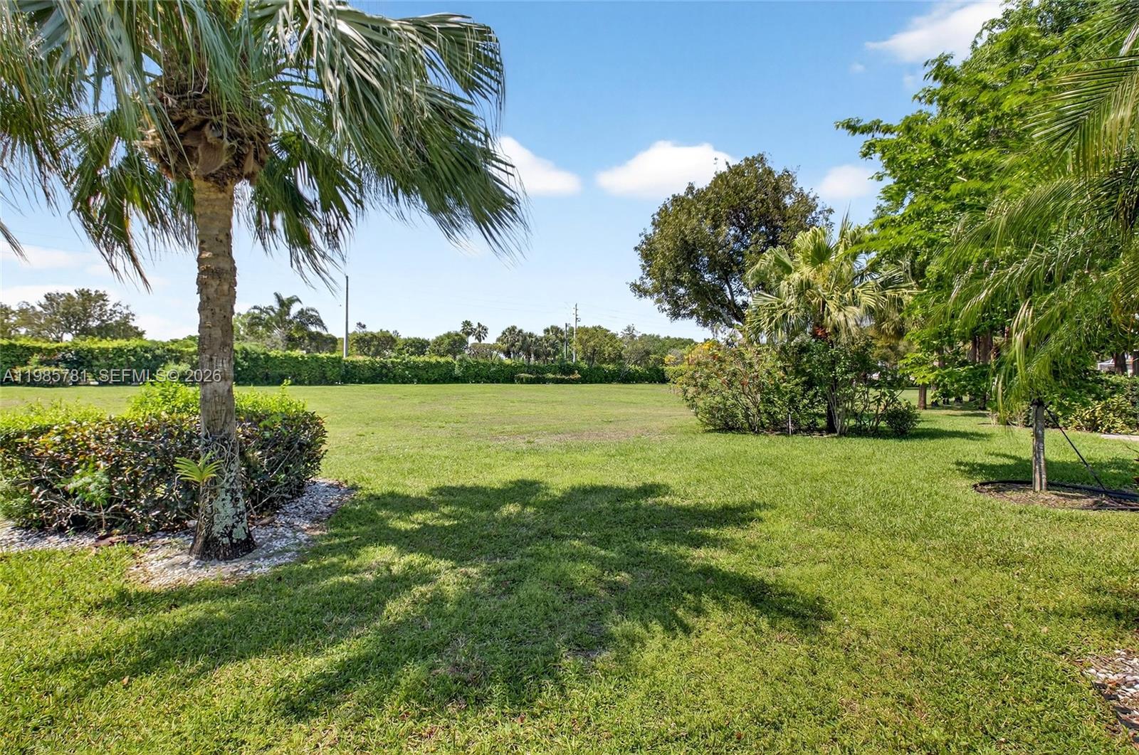 CORAL LAKES IV - Residential