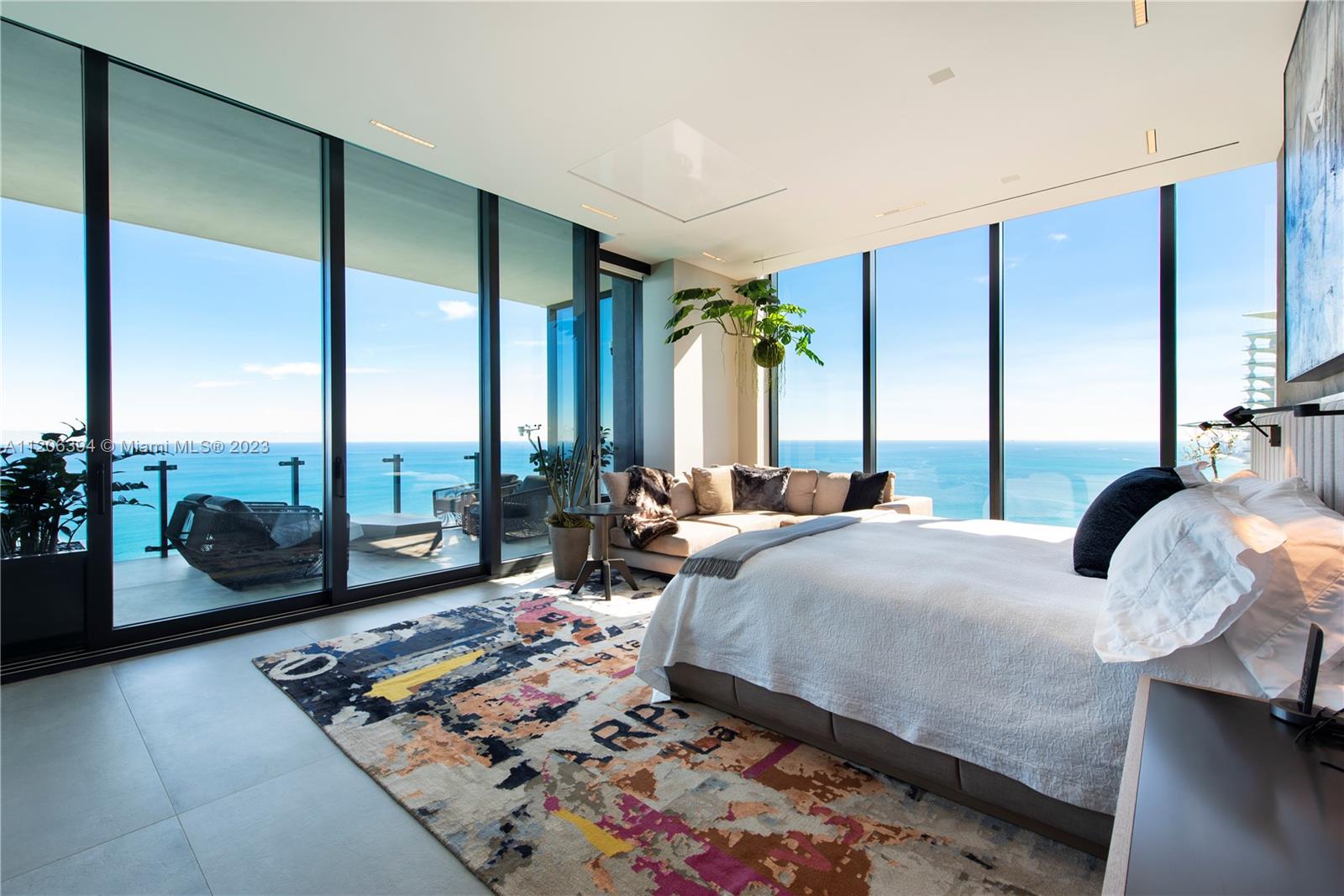 MUSE CONDO - Residential