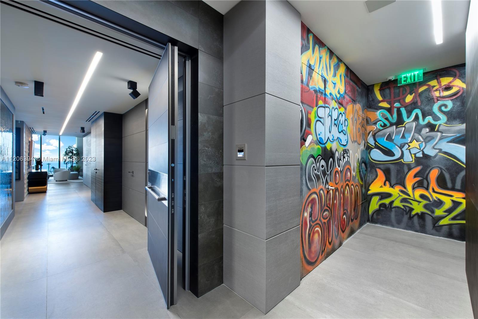 MUSE CONDO - Residential