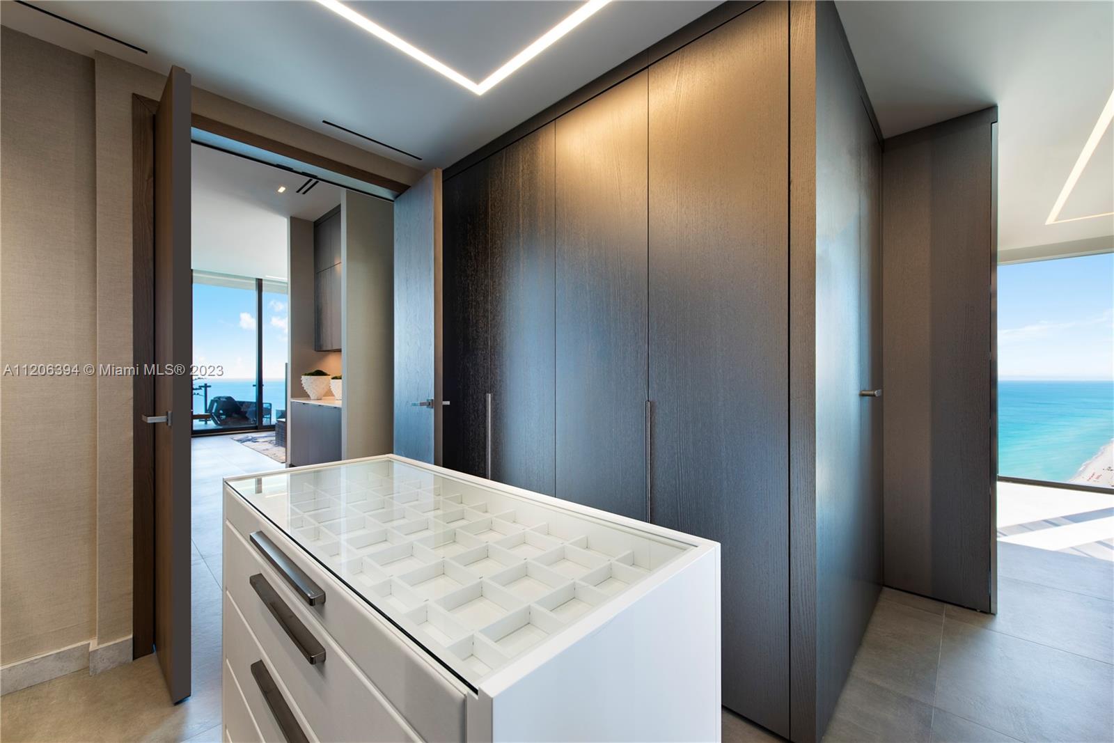 MUSE CONDO - Residential