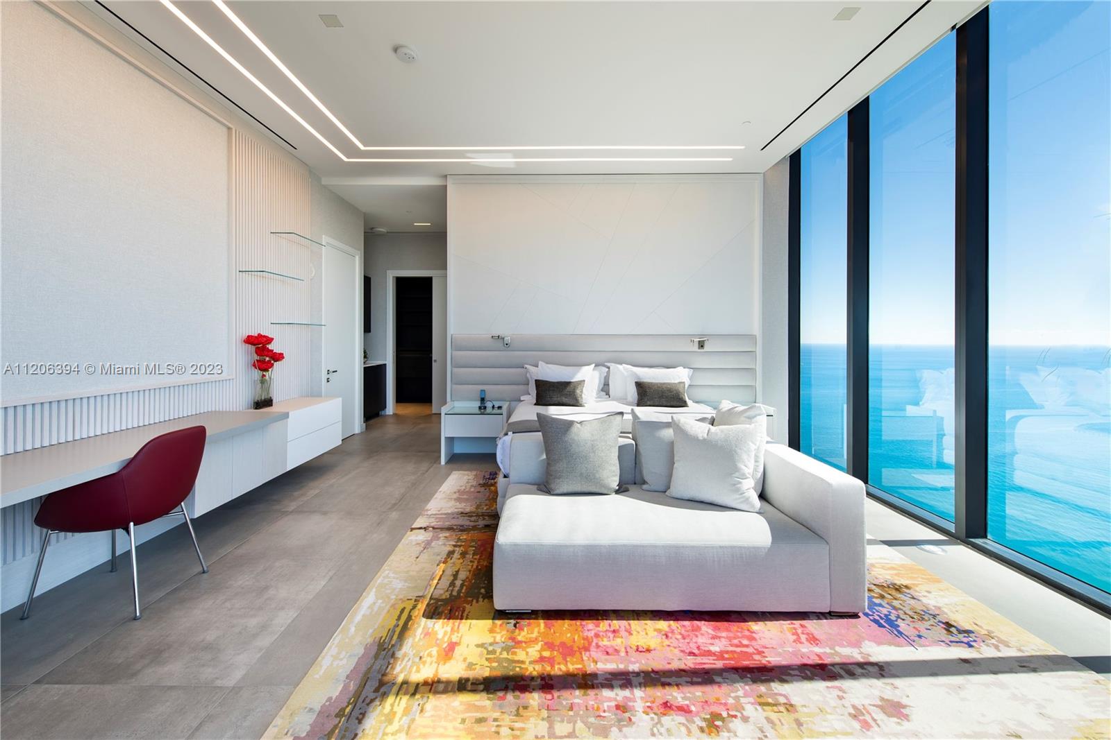MUSE CONDO - Residential