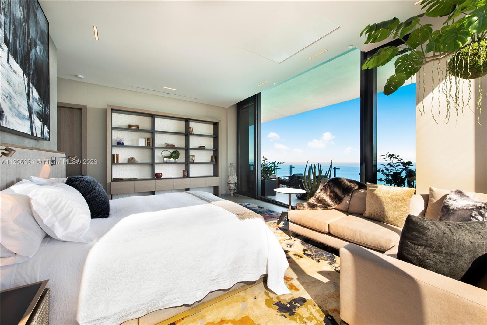 MUSE CONDO - Residential