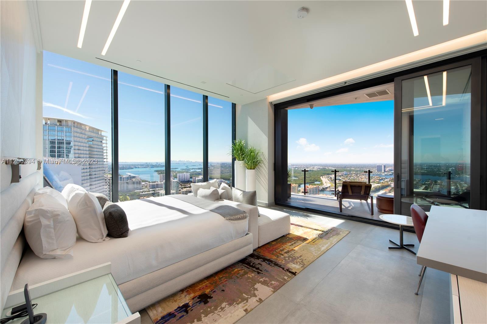 MUSE CONDO - Residential