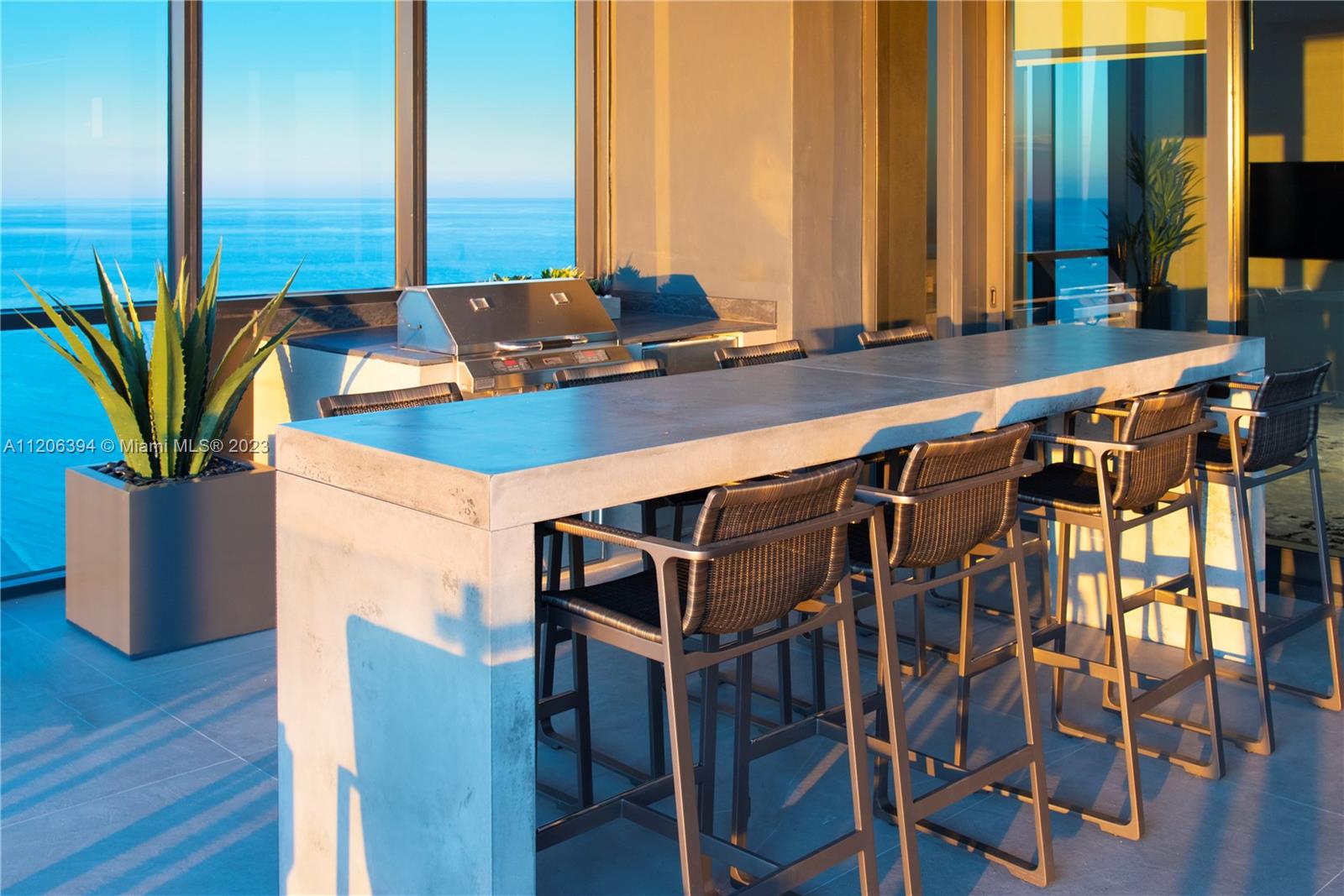 MUSE CONDO - Residential