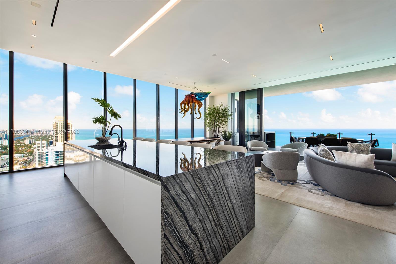 MUSE CONDO - Residential