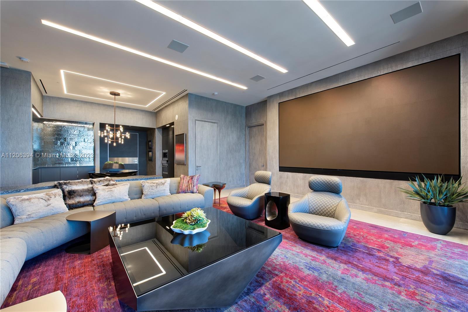 MUSE CONDO - Residential