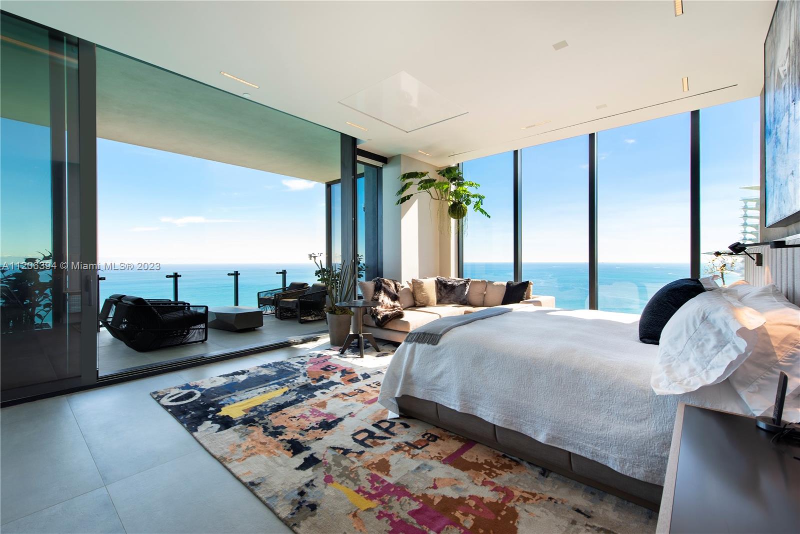 MUSE CONDO - Residential