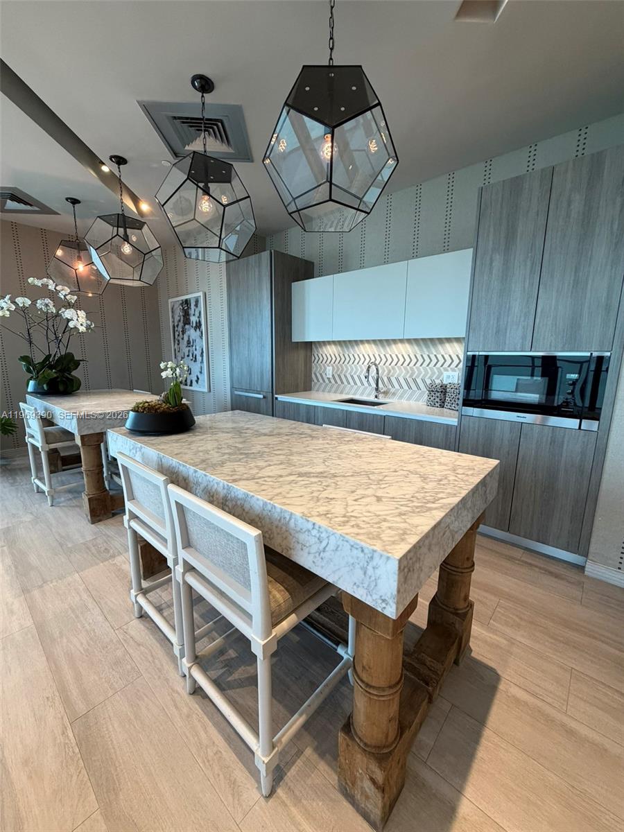 BISCAYNE BEACH CONDO - Residential
