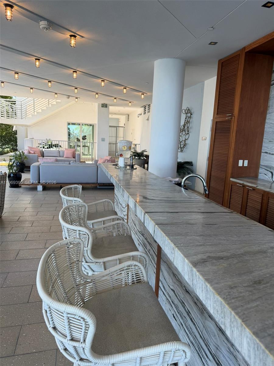 BISCAYNE BEACH CONDO - Residential
