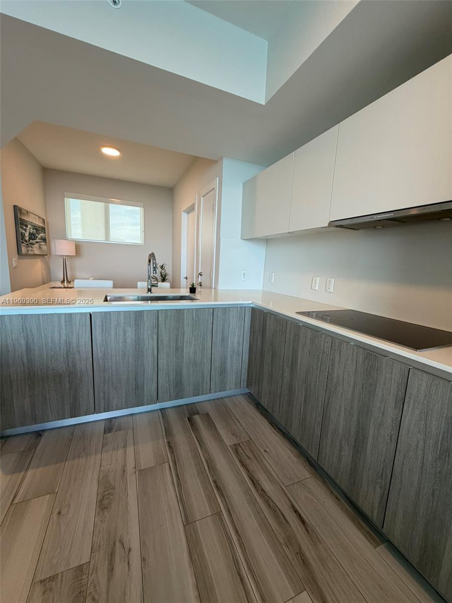 BISCAYNE BEACH CONDO - Residential