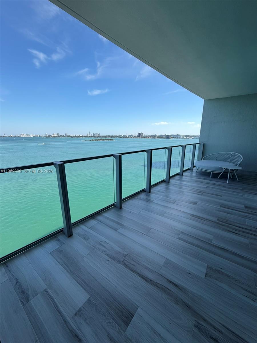 BISCAYNE BEACH CONDO - Residential