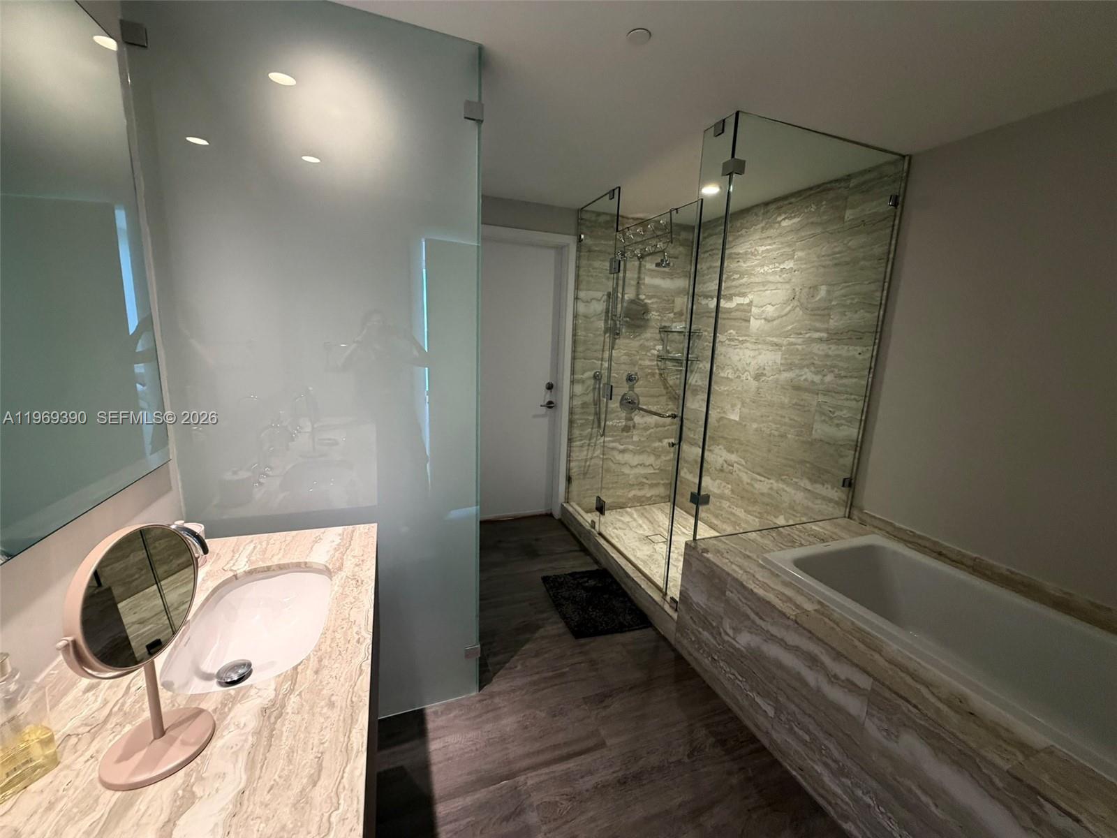 BISCAYNE BEACH CONDO - Residential