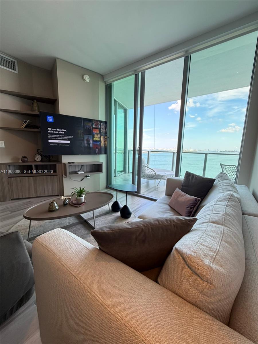 BISCAYNE BEACH CONDO - Residential