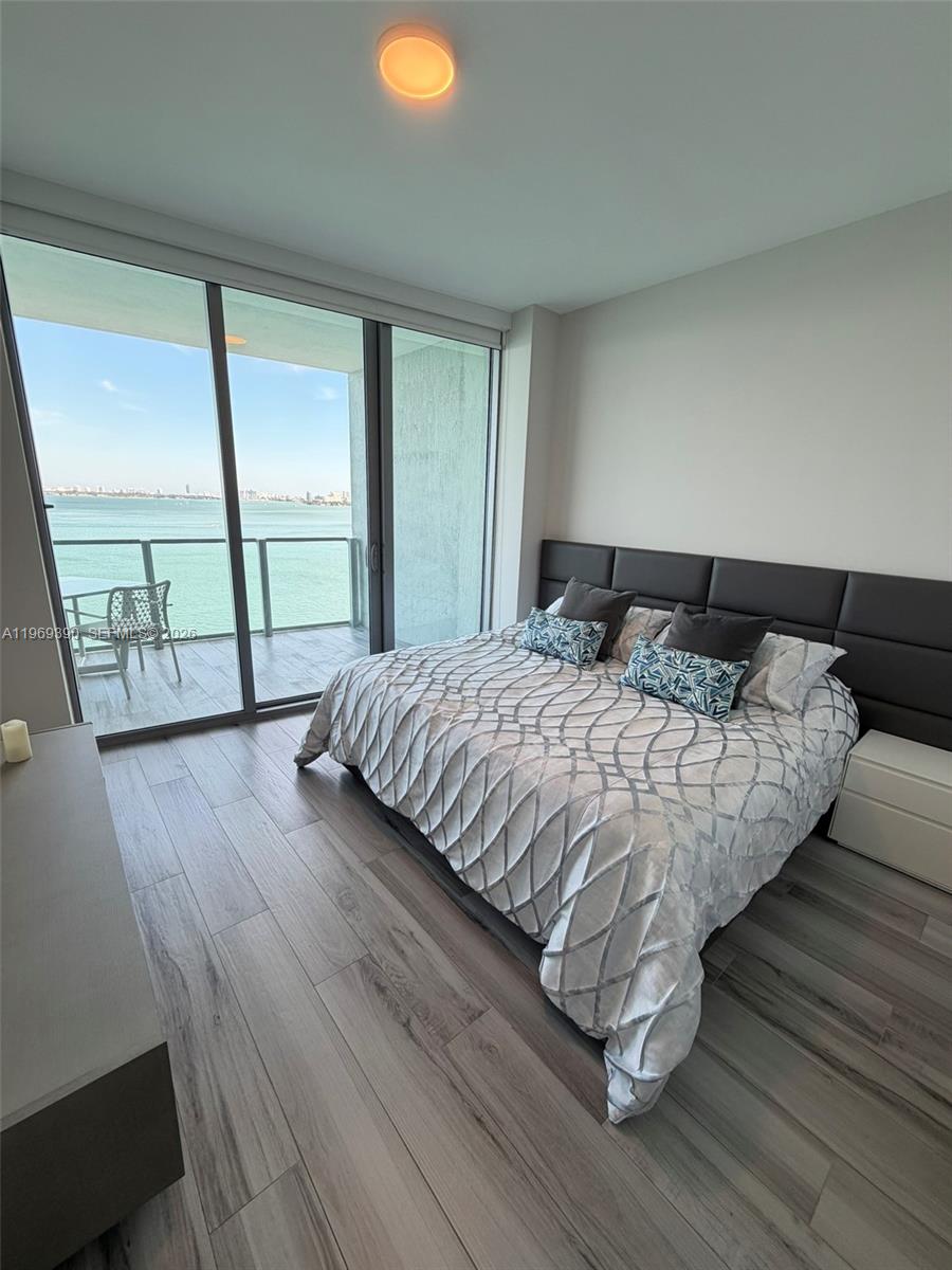 BISCAYNE BEACH CONDO - Residential