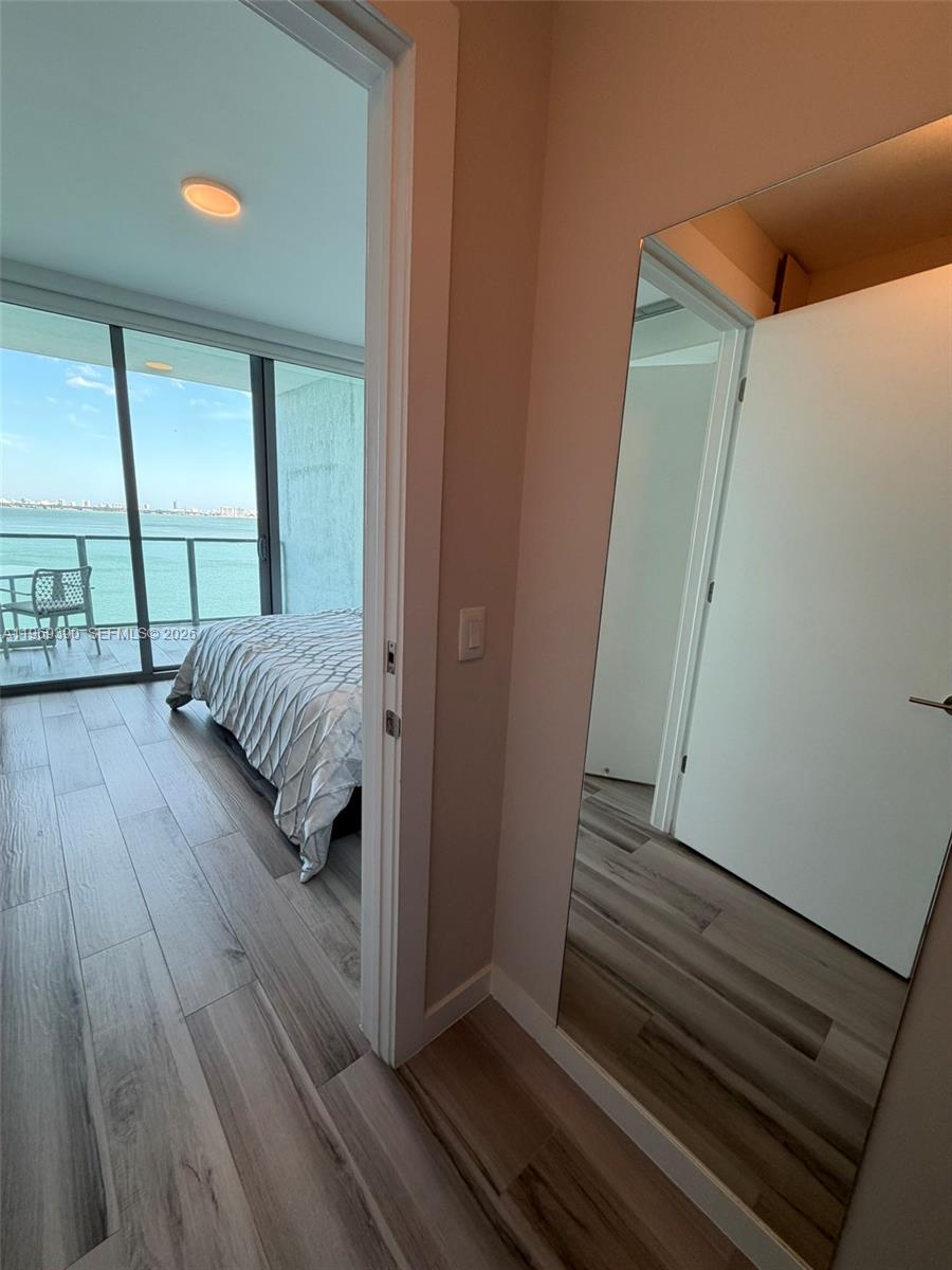 BISCAYNE BEACH CONDO - Residential