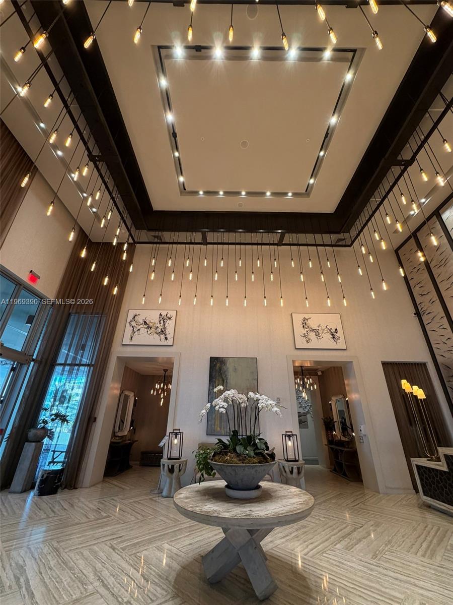 BISCAYNE BEACH CONDO - Residential