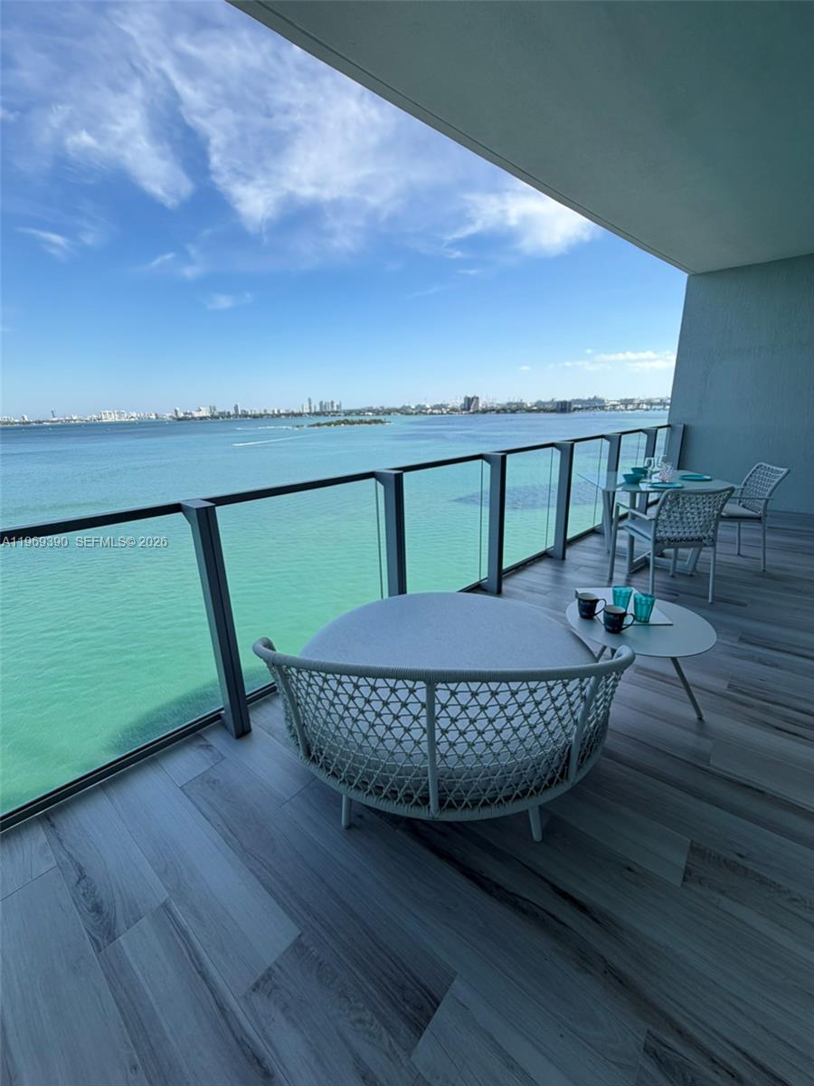 BISCAYNE BEACH CONDO - Residential