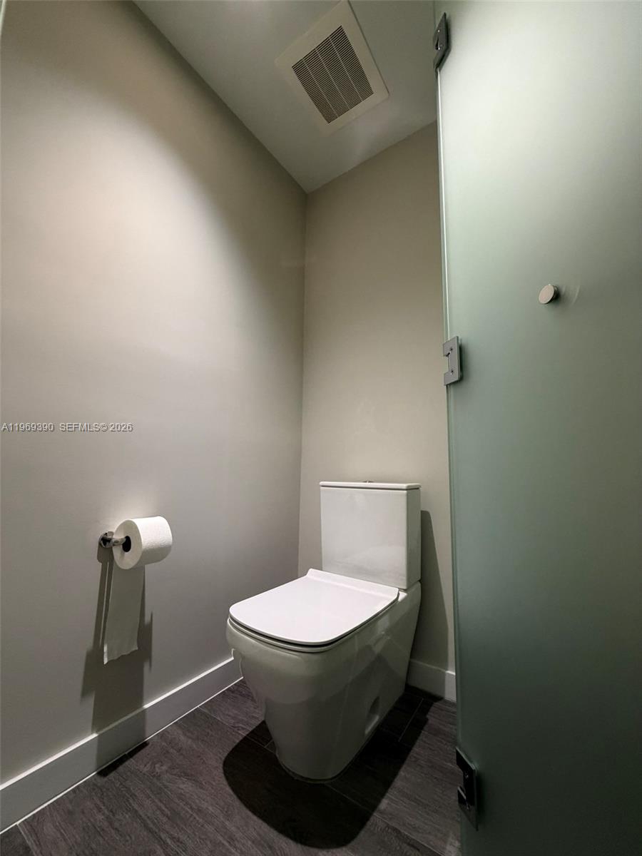 BISCAYNE BEACH CONDO - Residential