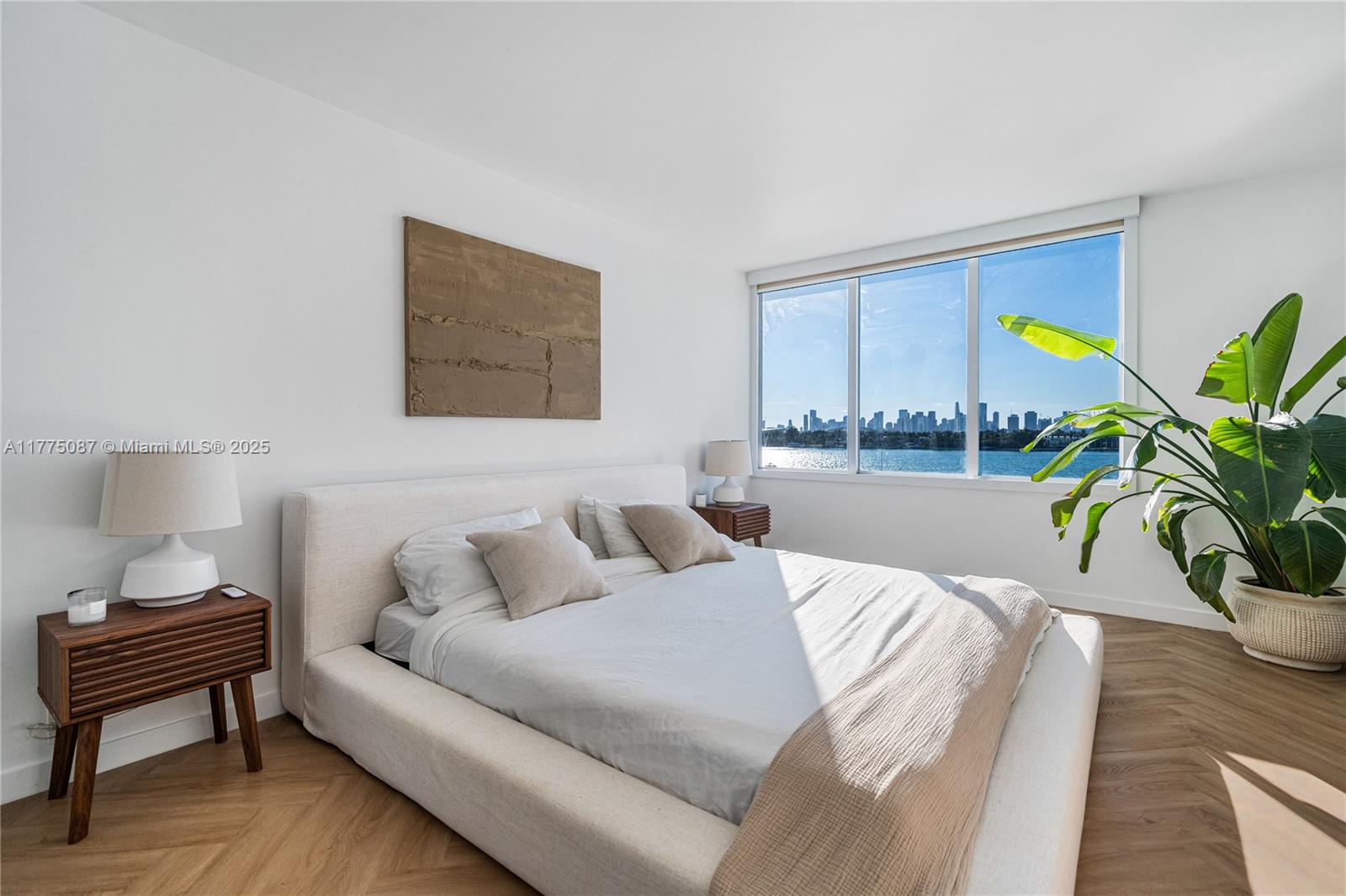 MIRADOR 1000 CONDO - Residential Lease