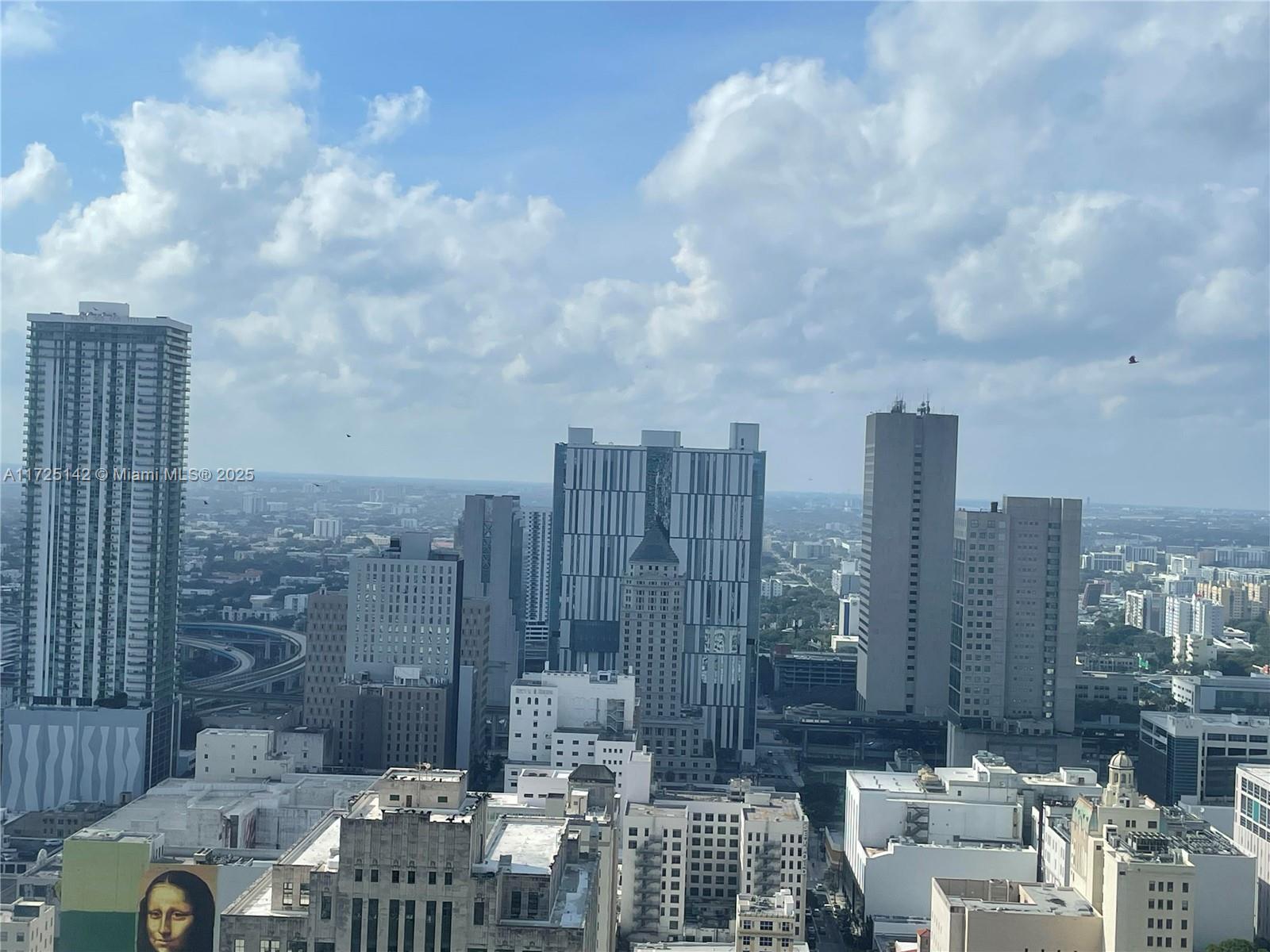 50 Biscayne Blvd 4105