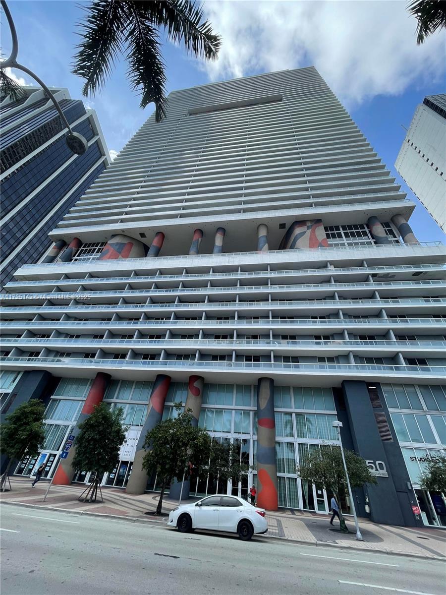 50 BISCAYNE CONDO - Residential