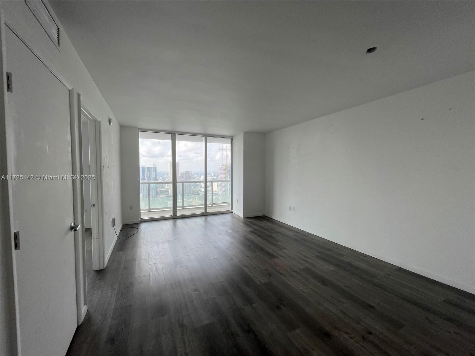 50 BISCAYNE CONDO - Residential