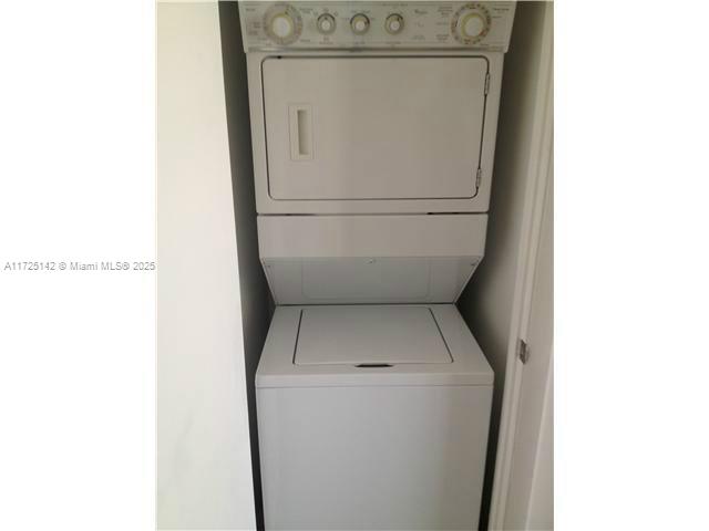 50 BISCAYNE CONDO - Residential