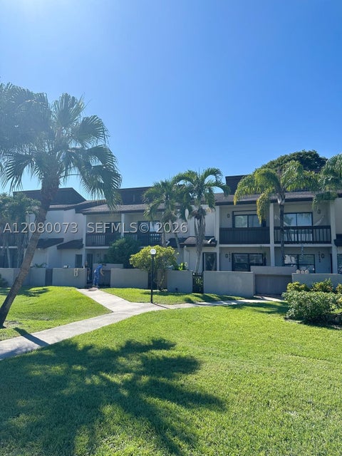 Photo of 10182 NW 41st St #100-9, Doral, FL 33178 (MLS # A12080073)