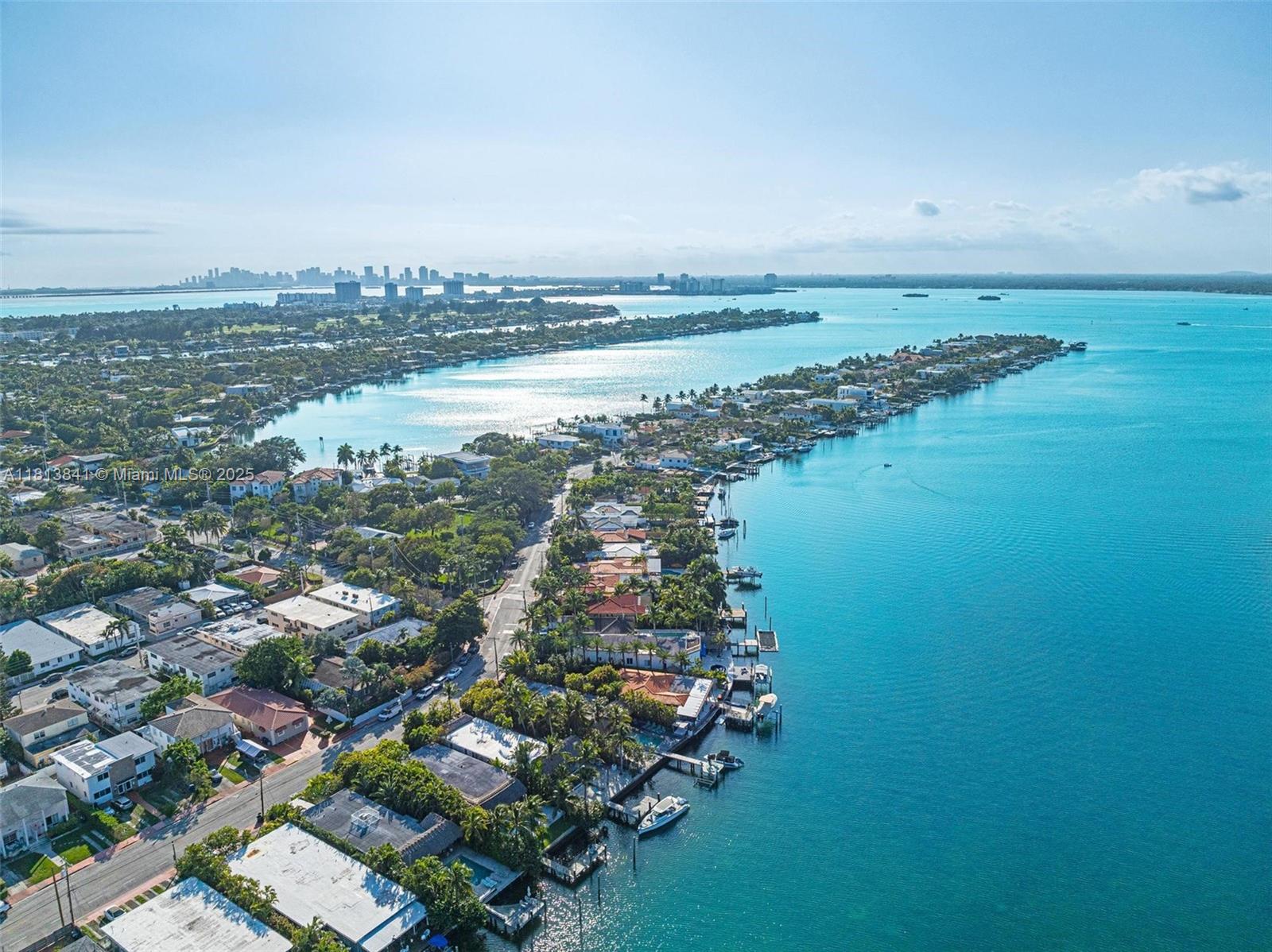 BISCAYNE BEACH-2ND ADDN - Residential