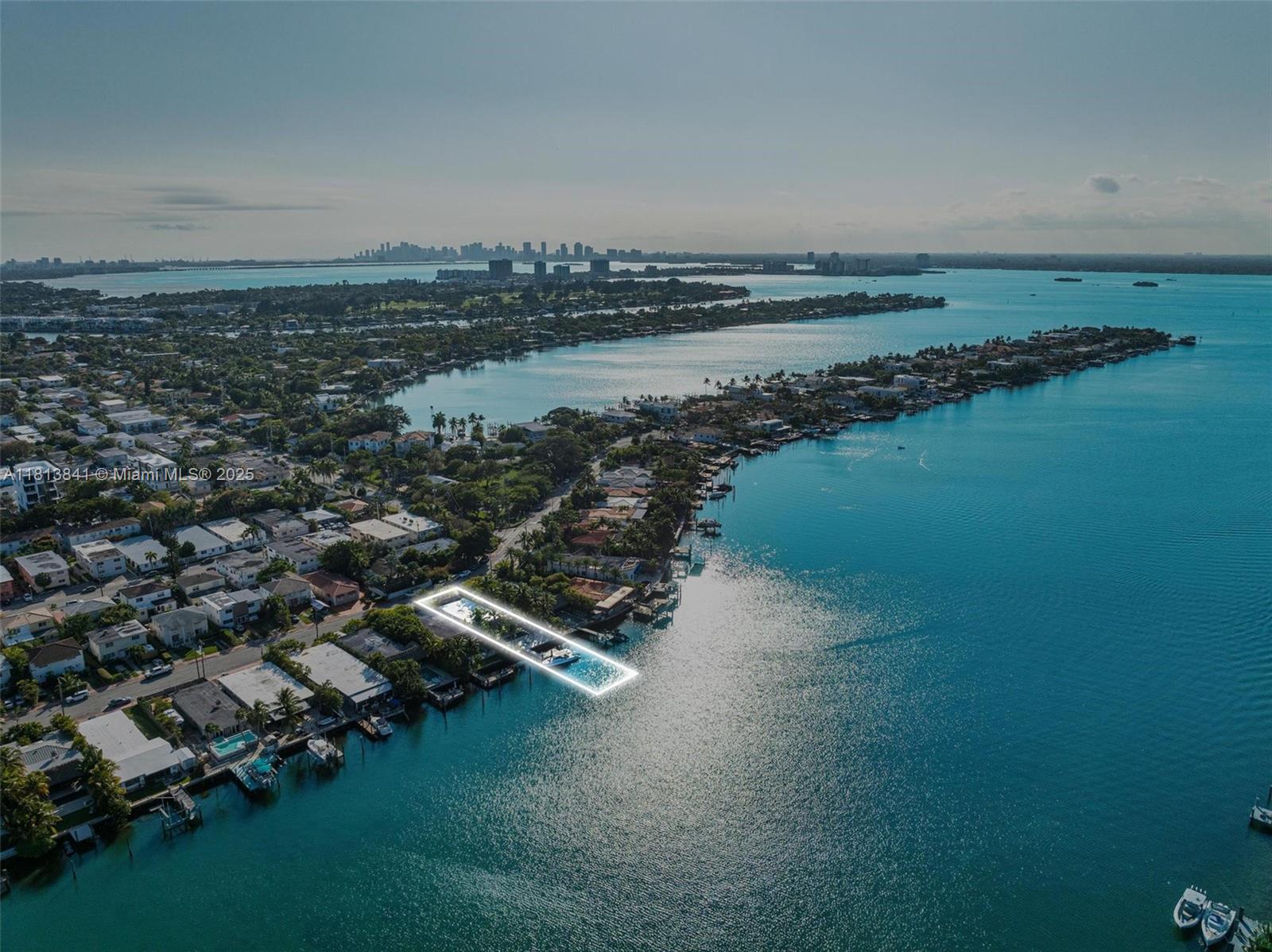 BISCAYNE BEACH-2ND ADDN - Residential