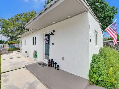 Photo of 10222 SW 181st St, Miami, FL 33157 (MLS # A12018392)