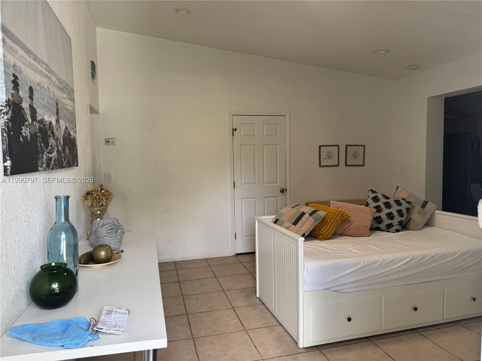 CAMBRIDGE LAWNS PARK - Residential Lease