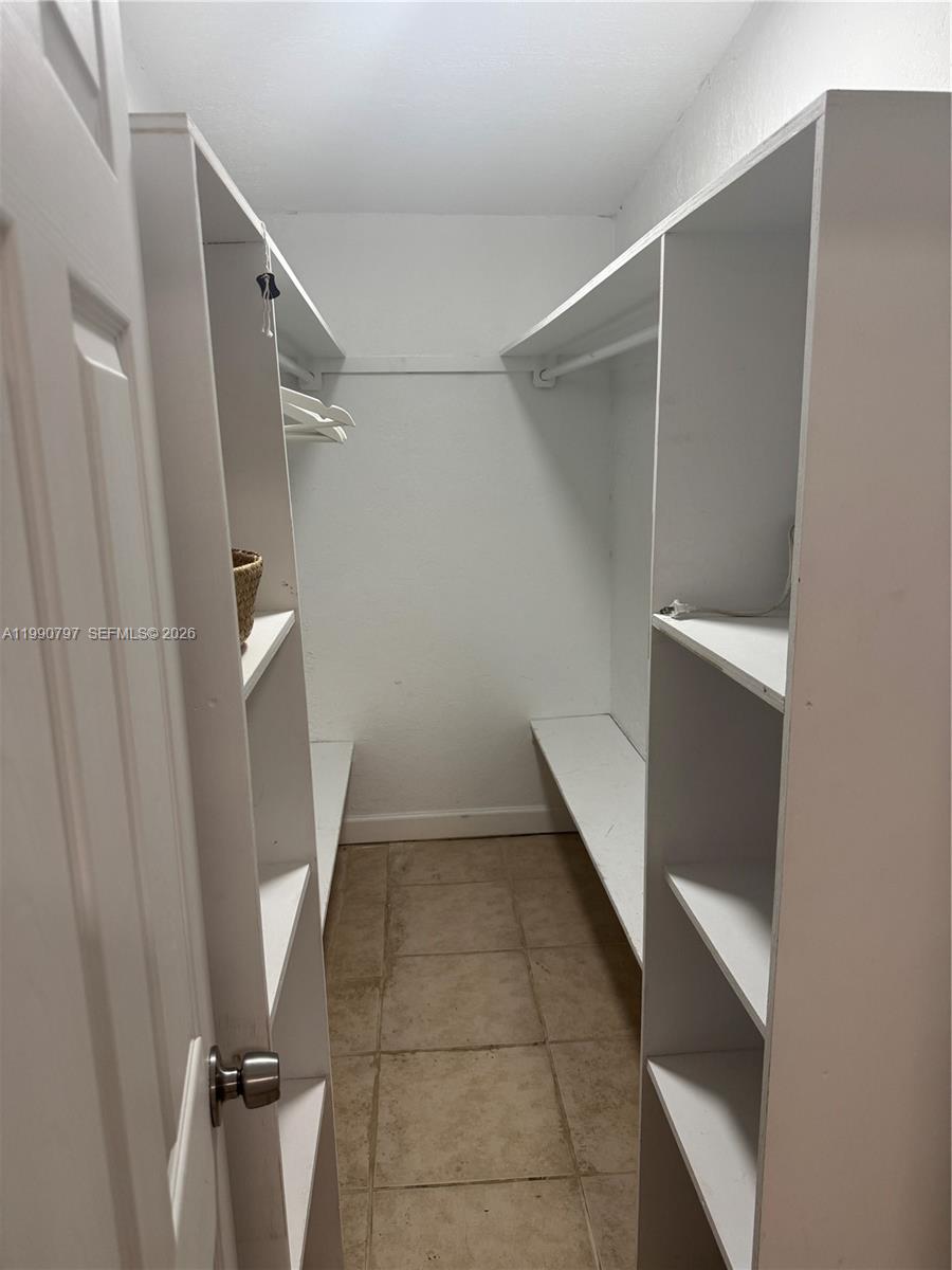 CAMBRIDGE LAWNS PARK - Residential Lease