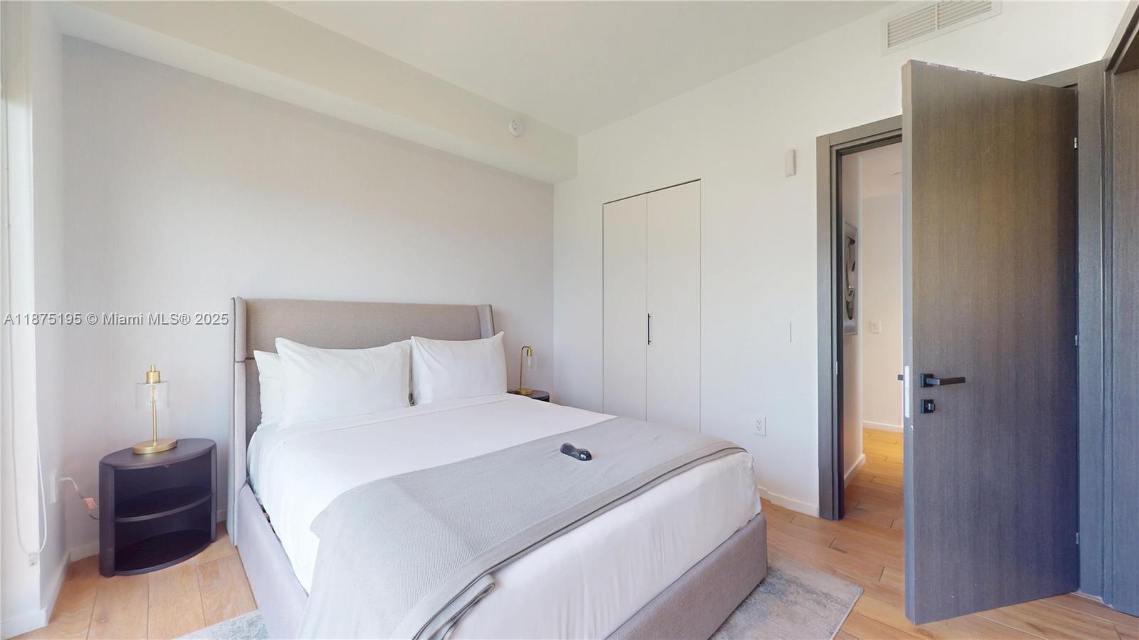 MAP OF MIAMI DADE CO. FL. - Residential