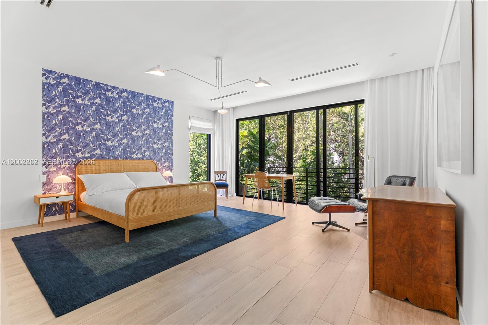 2953-55 SHIPPING AVE COND - Residential