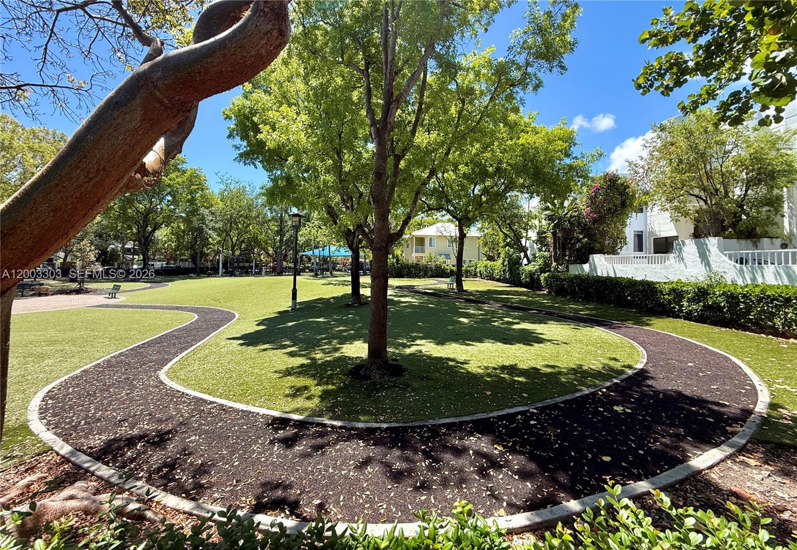 2953-55 SHIPPING AVE COND - Residential