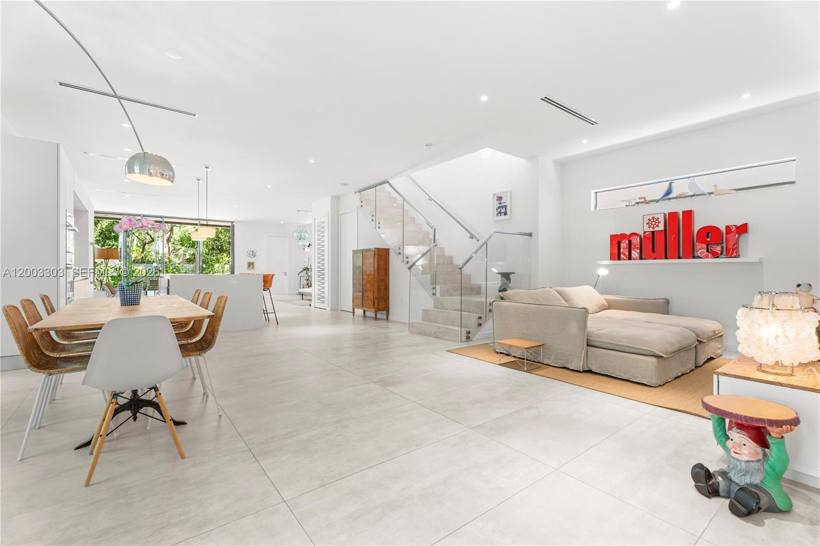 2953-55 SHIPPING AVE COND - Residential